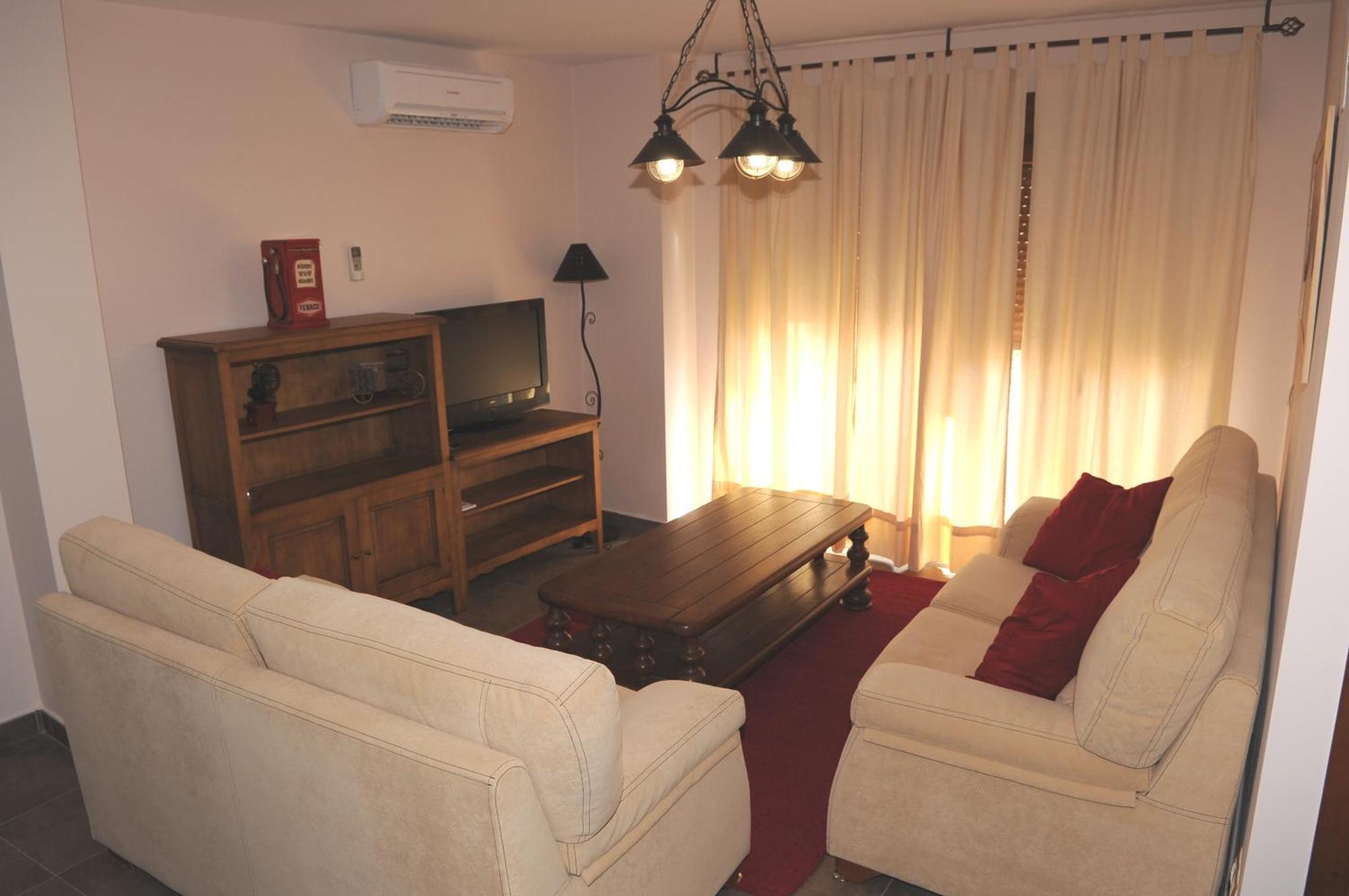 Edificio Reyes Apartment La Adrada Bagian luar foto