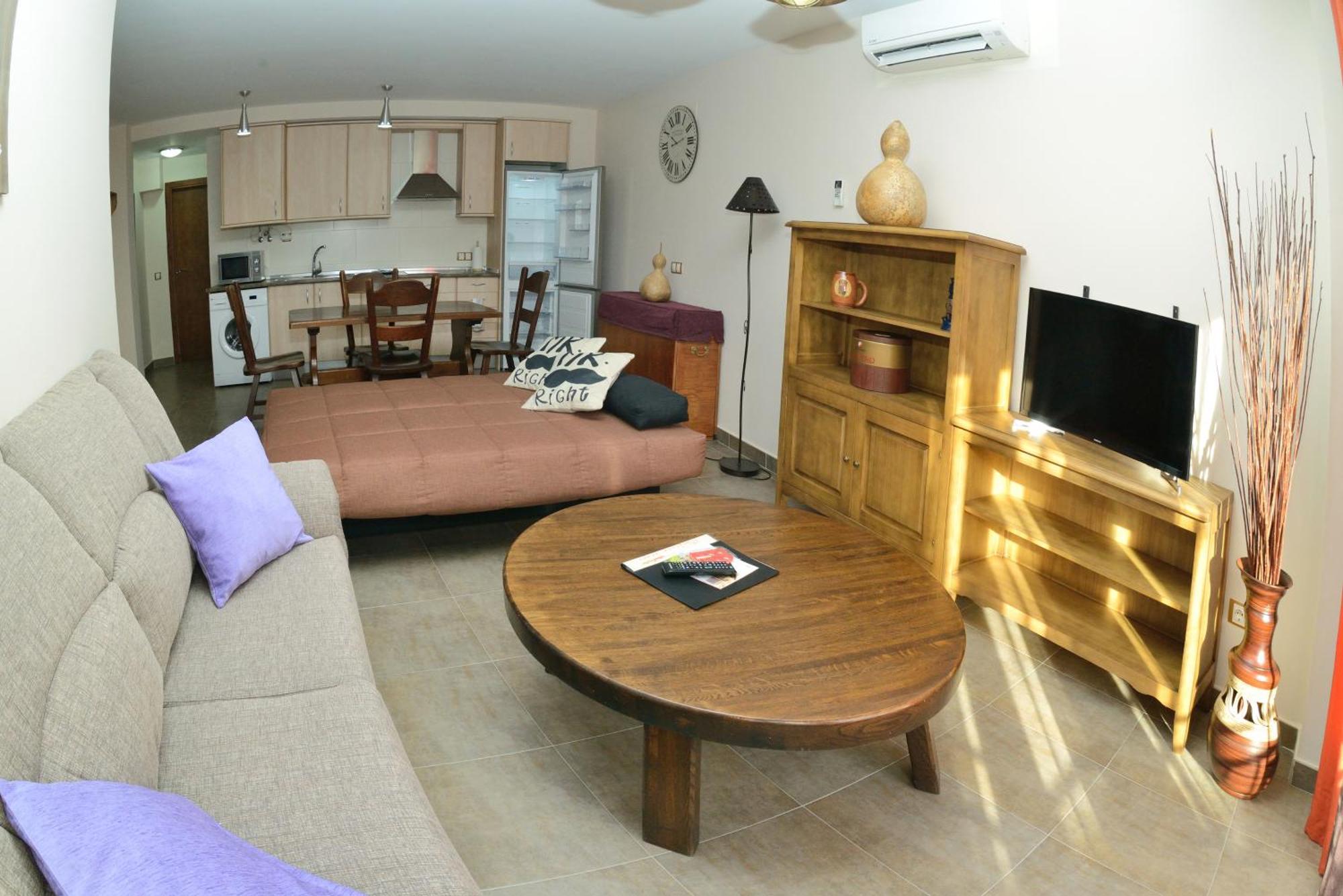 Edificio Reyes Apartment La Adrada Bagian luar foto