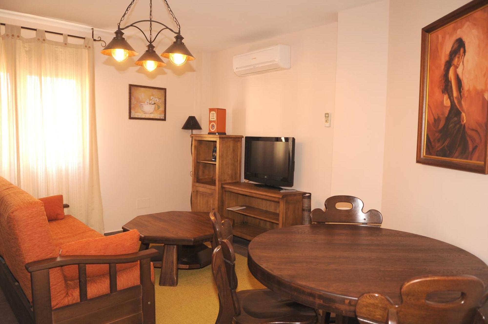 Edificio Reyes Apartment La Adrada Bagian luar foto